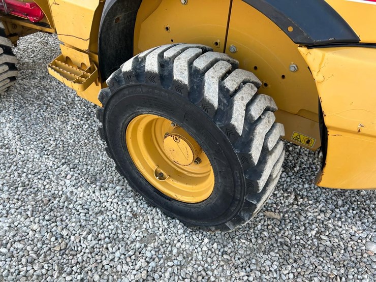 2017-caterpillar-903c2-image-16