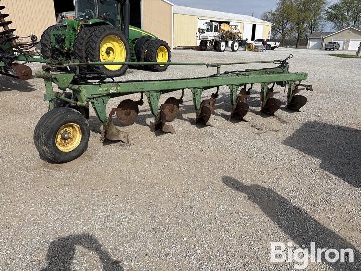 john-deere-450-image-5