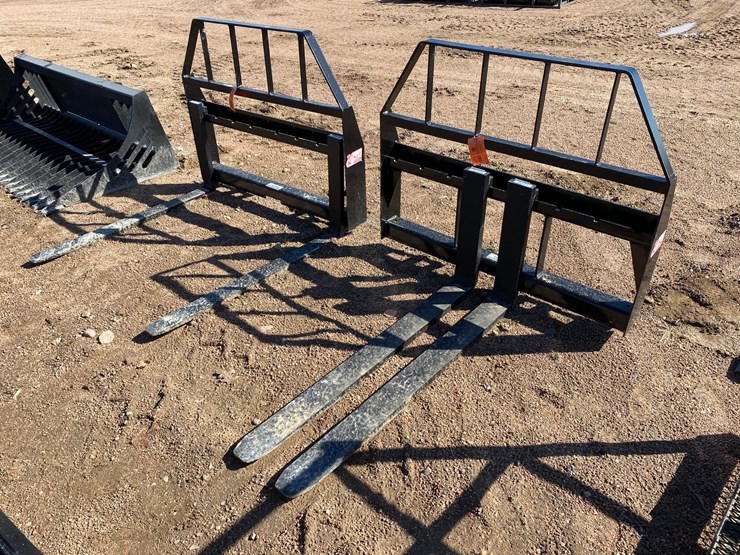 #4073-•-kivel-3,500-lbs.-pallet-fork-attachment-image-3