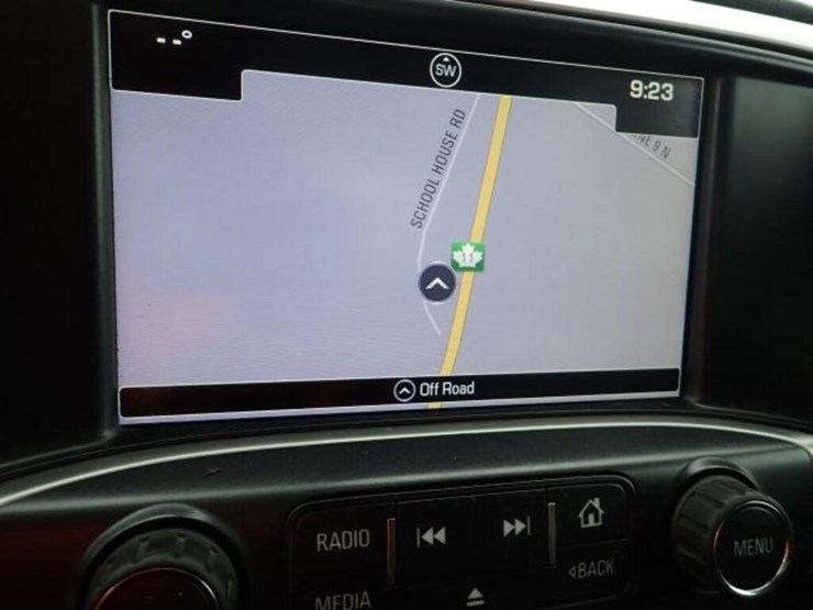 2016-gmc-2500hd-image-21