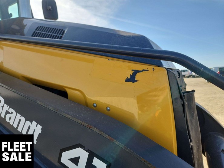 2017-deere-410l-image-38