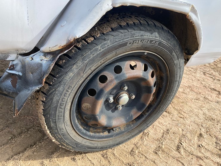 #1561-•-mitsubishi-minicab-truck-(no-title)-image-13