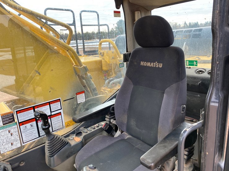 2013-komatsu-pc360-lc-10-image-47