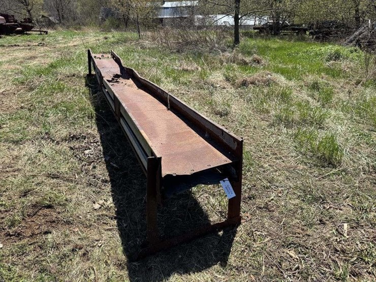 elevator-feed-trough-image-2