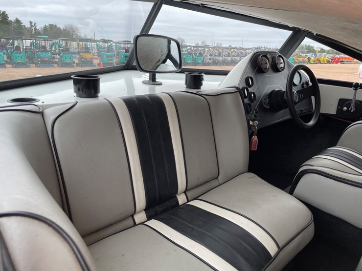 #1564-•-1989-australian-flightcraft-20'-boat-(has-wi-title)-image-20