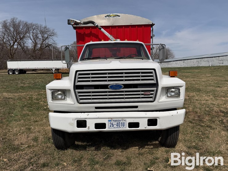 1985-ford-f8000-image-2