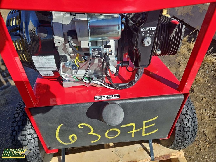 unused-easy-kleen-magnum-4000-series-pressure-washer-image-2