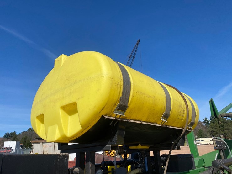 john-deere-7200-image-37