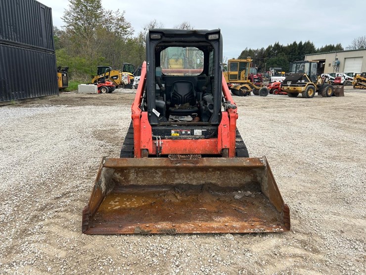 2023-kubota-svl65-2-image-7