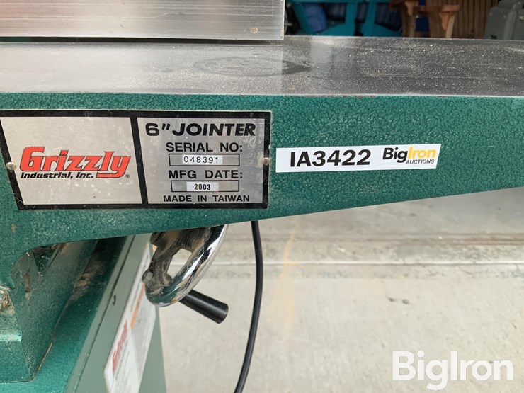 2003-grizzly-g1182hw-6”-jointer-image-17