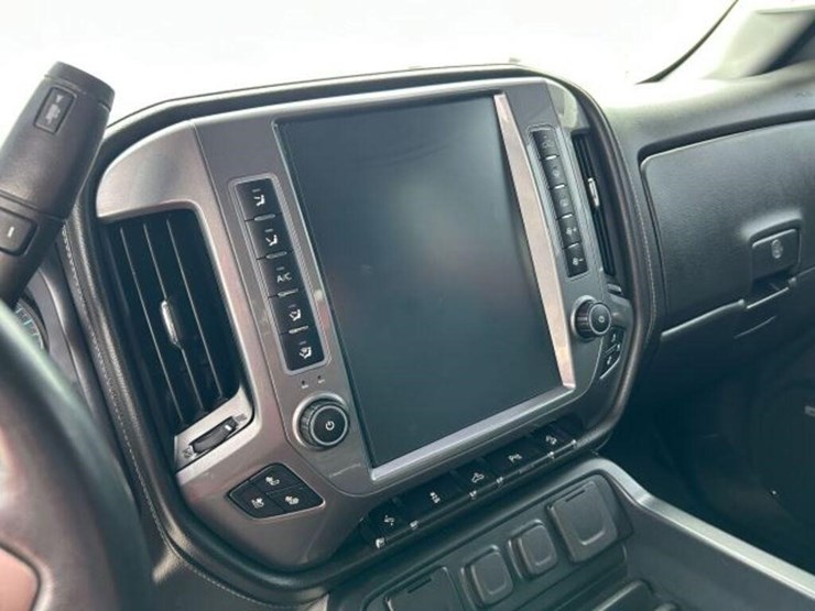 2018-chevrolet-silverado-1500-ltz-image-20