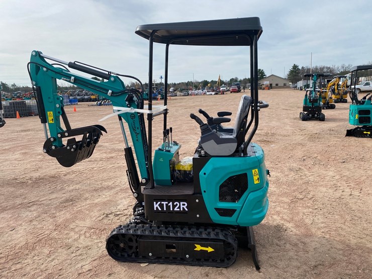 #5556-•-2026-cfg-kt12r-mini-excavator-image-5