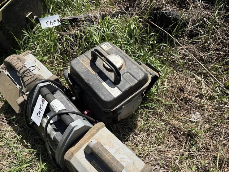 battery-chargers,-generator,-etc-image-3