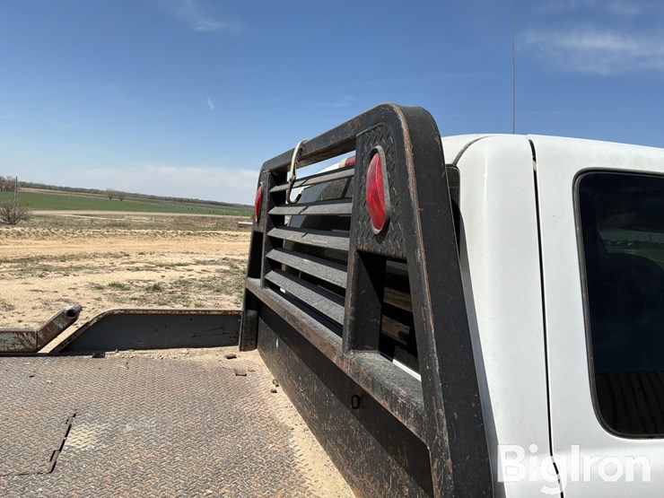 2003-chevrolet-silverado-2500-image-16
