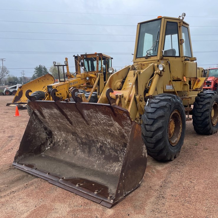 1979 CATERPILLAR 930