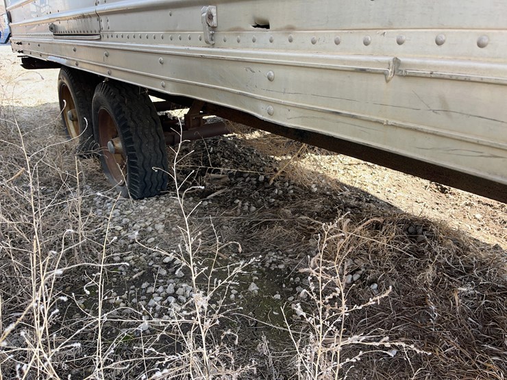 enclosed-aluminum-job-trailer.-image-9