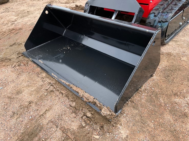 #5568-•-agt-sda-140t-tracked-mini-skid-steer-image-2