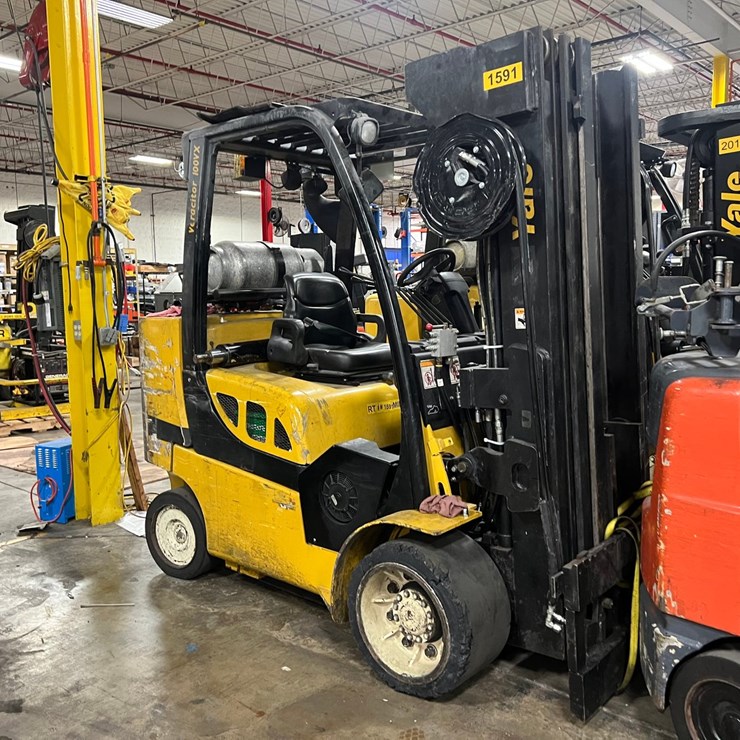 #2006 • Yale 5800 Lb. Forklift (Non-operational)