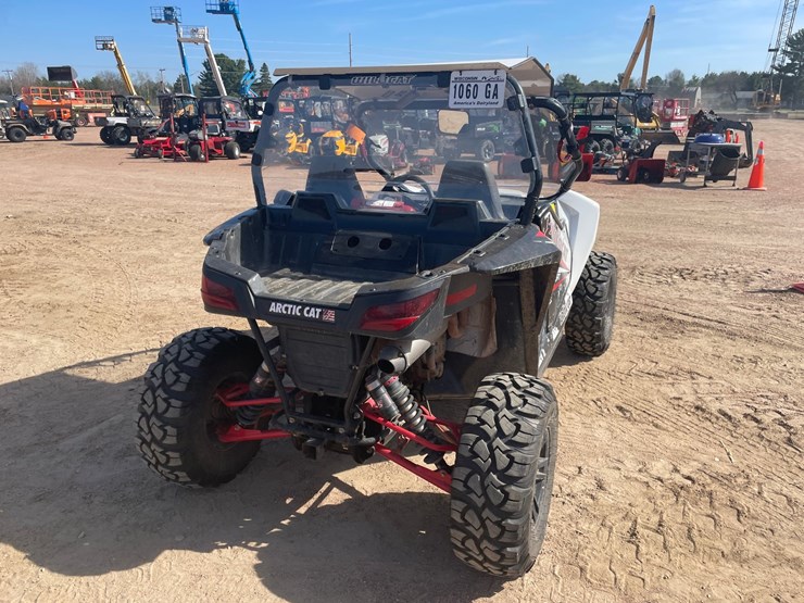 #1597-•-2015-arctic-cat-wildcat-sport-limited-utv-(has-reg.-card)-image-6