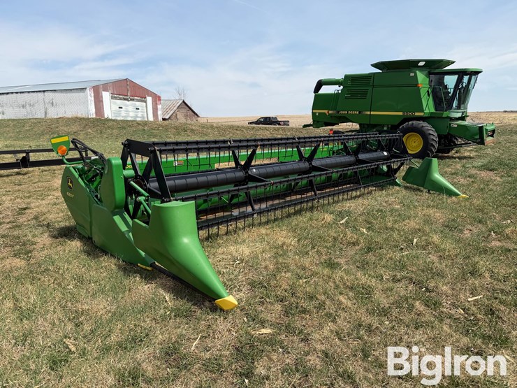 2011-john-deere-620f-image-3