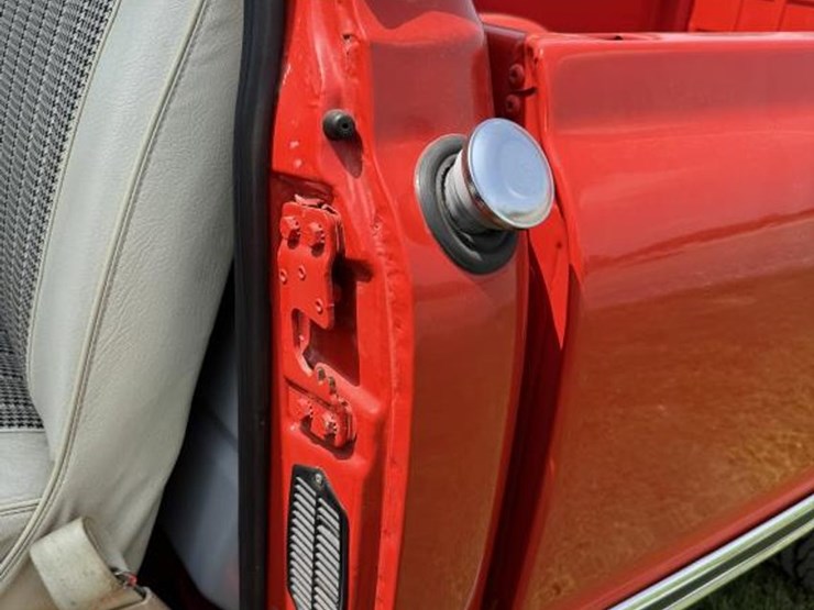 1972-chevrolet-custom-deluxe-image-57
