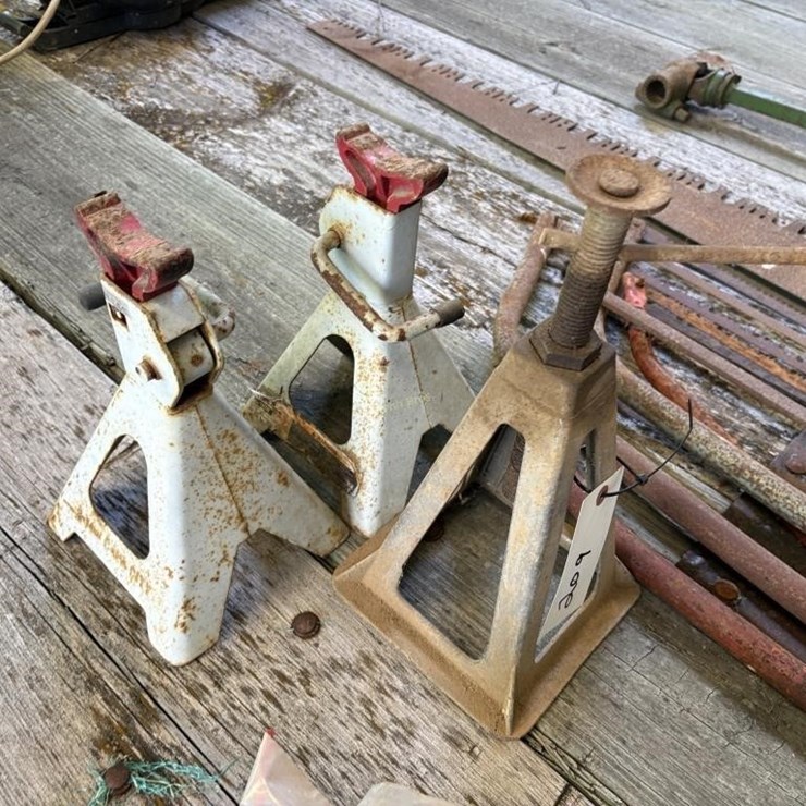3-Jack Stands