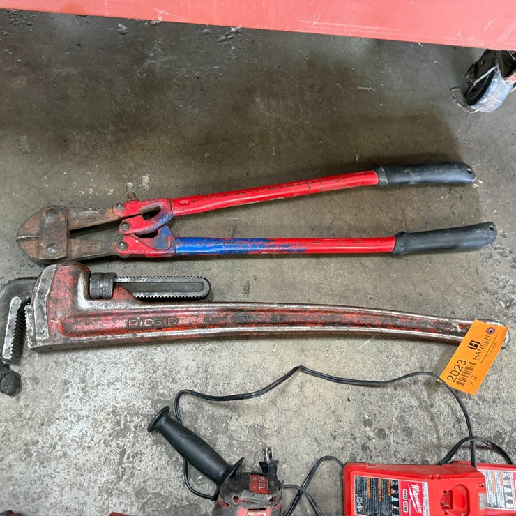 #2023 • Ridgid Pipe Wrench and Bolt Cutters