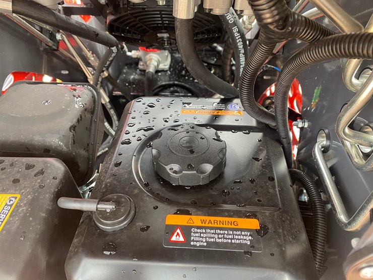#5570-•-agt-ysrt14-tracked-mini-skid-steer-image-12