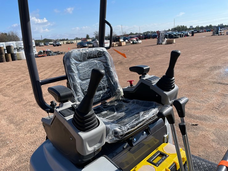 #5545-•-ats-me18-mini-excavator-image-18