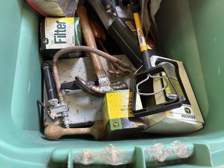 assorted-tools,-hose,-etc-image-4