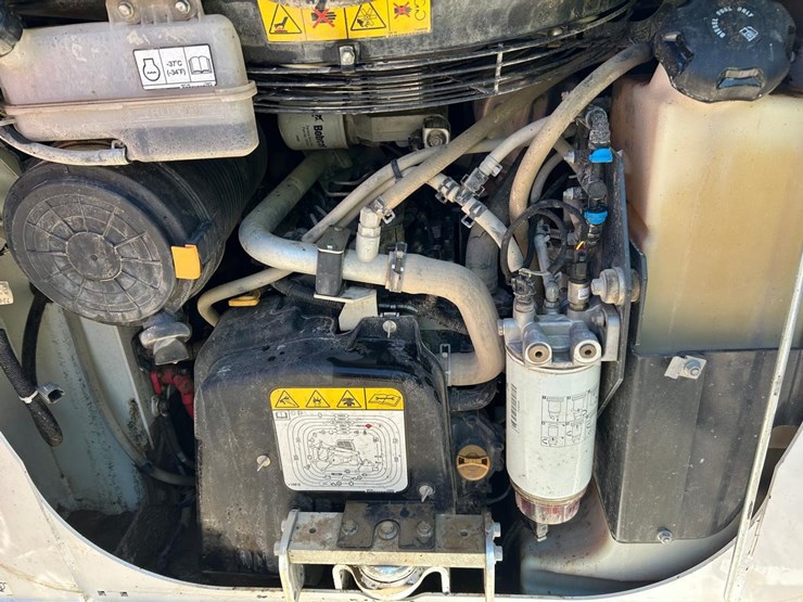 2022-bobcat-t66-image-16