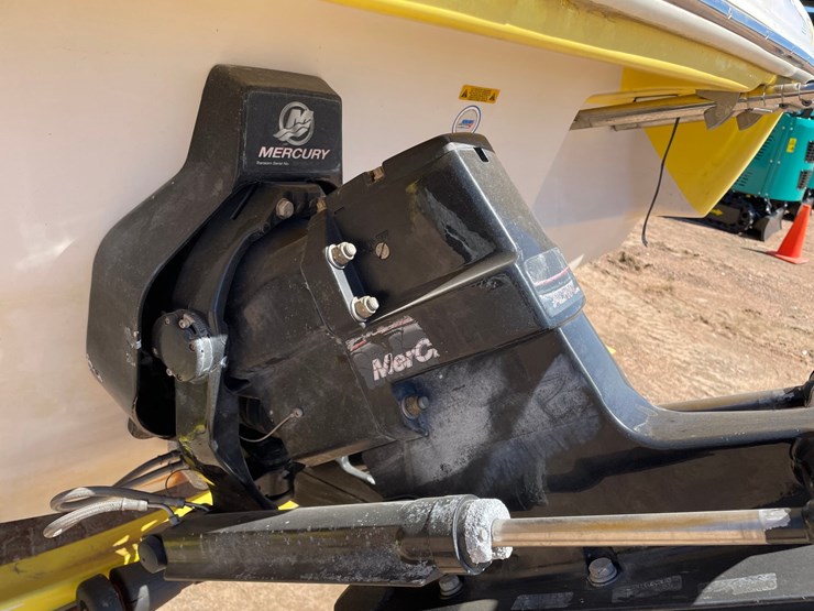 #1572-•-2005-tahoe-204-boat-(has-wi-title)-image-20