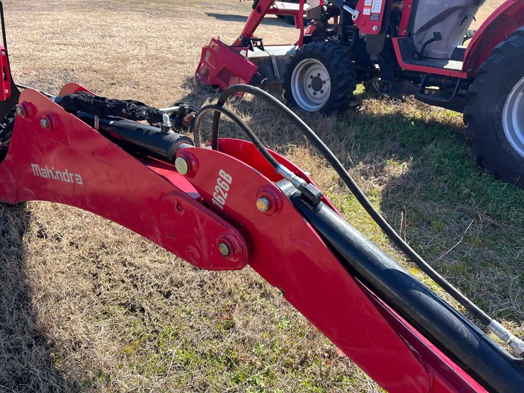 2024-mahindra-1626b-backhoe-loader-attachment-image-16