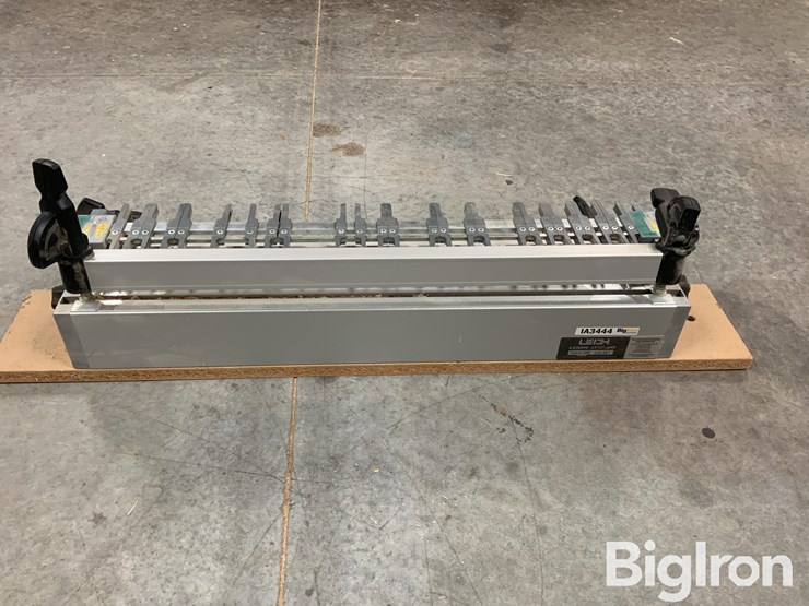 leigh-d4r-24”-dovetail-jig-image-6