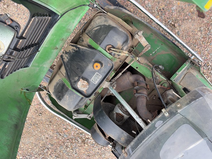 john-deere-400-image-8