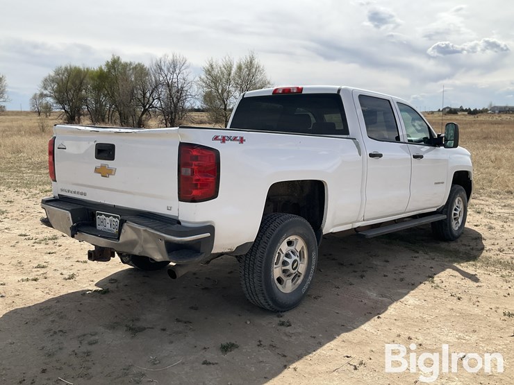 2015-chevrolet-silverado-2500-image-5