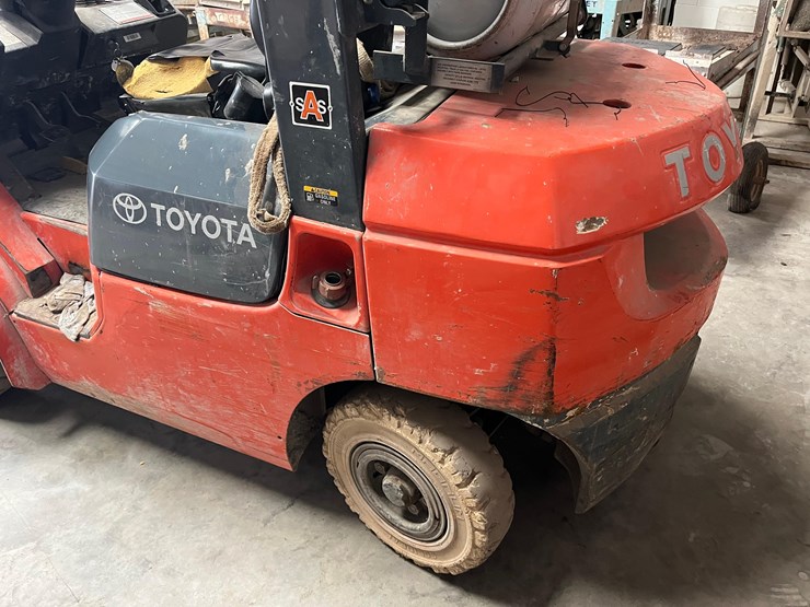 toyota-forklift-image-5