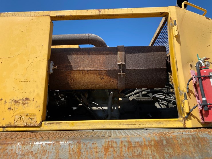 1996-akerman-ew200-image-56