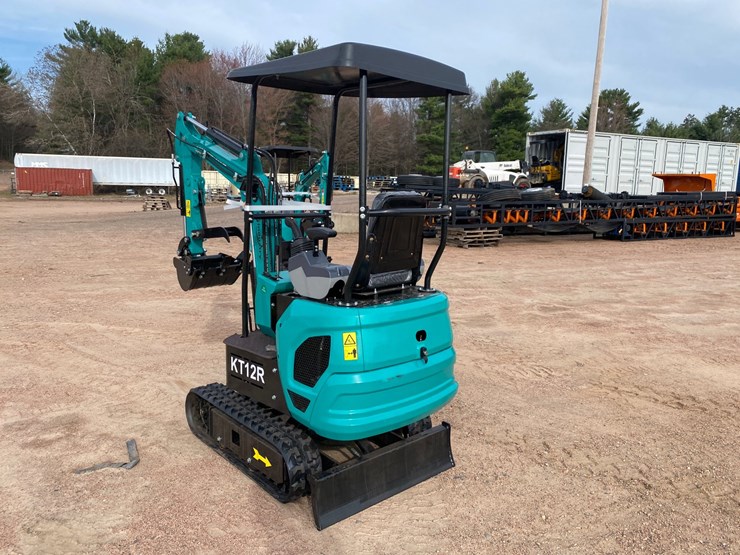#5558-•-2026-cfg-kt12r-mini-excavator-image-5