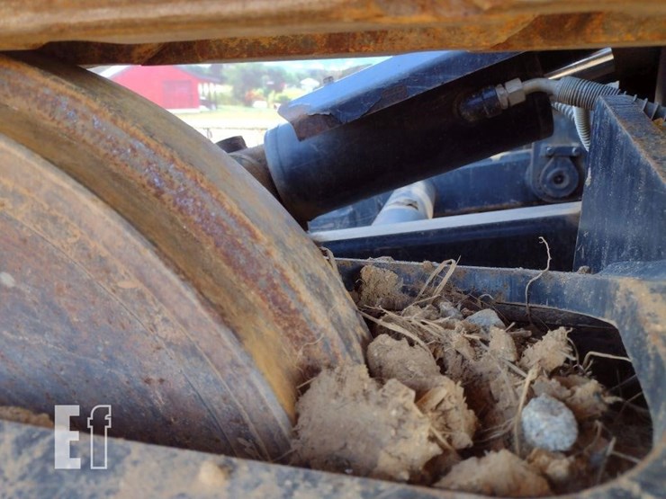 sany-sy135c-image-16