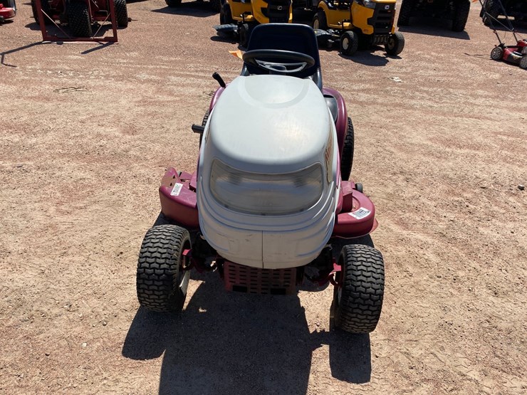 #1545-•-white-lt1850-hydro-riding-lawn-mower-image-2