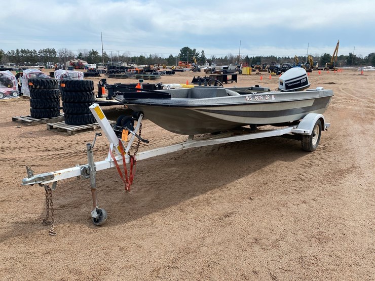 #1577-•-1987-15'-astroglass-boat-(has-registration-card)-image-1