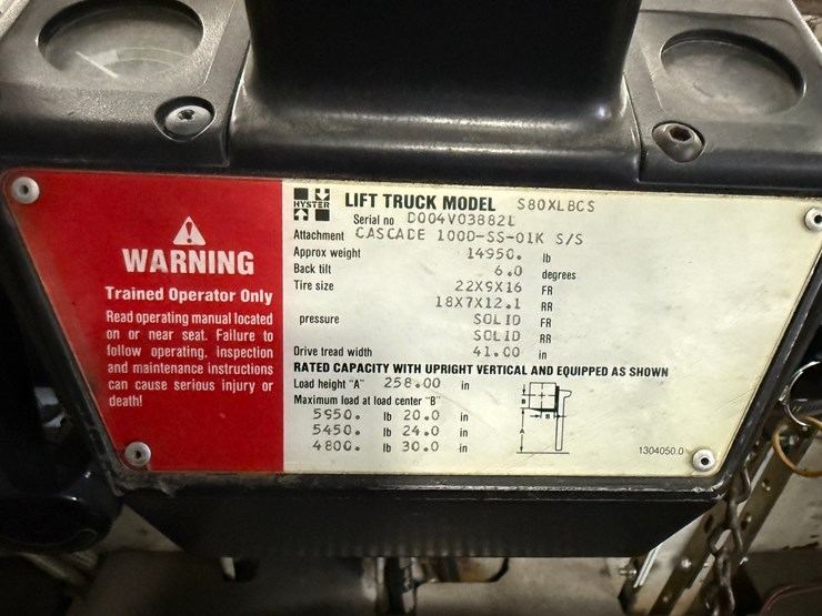 #2001-•-hyster-5500-lb.-forklift-image-28