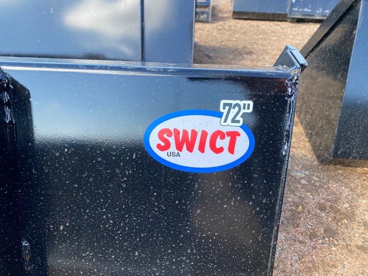 #4058-•-swict-72"-skid-steer-bucket-image-6