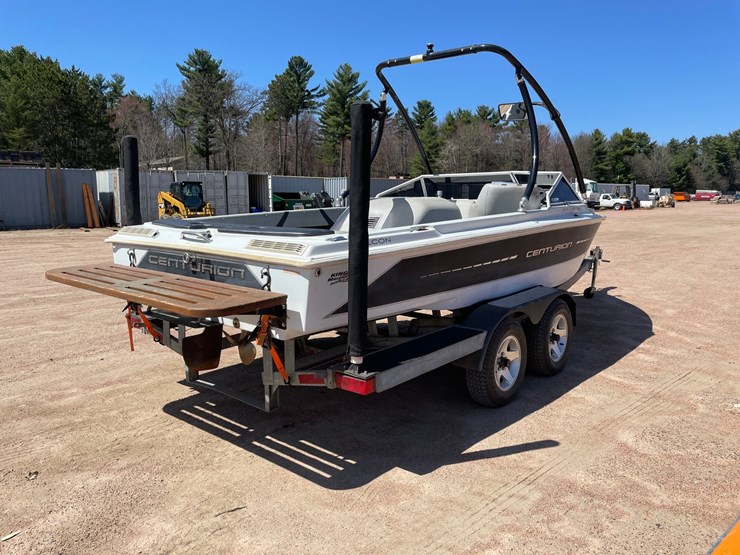 #1565-•-1989-ski-centurion-falcon-19'-ski-boat-(has-reg-card)-image-5