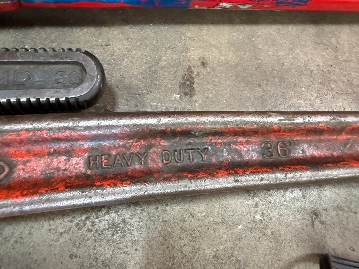 #2023-•-ridgid-pipe-wrench-and-bolt-cutters-image-4