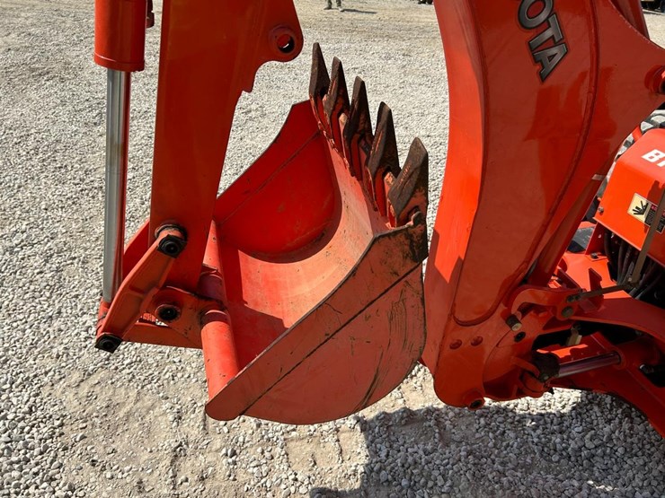 kubota-b26-image-16
