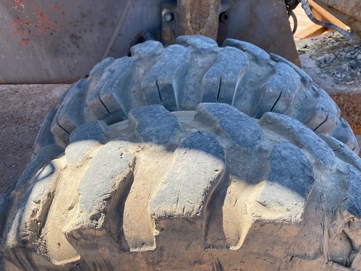 1996-akerman-ew200-image-21