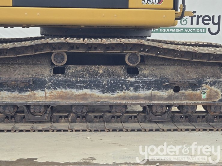 2021-caterpillar-336-image-19