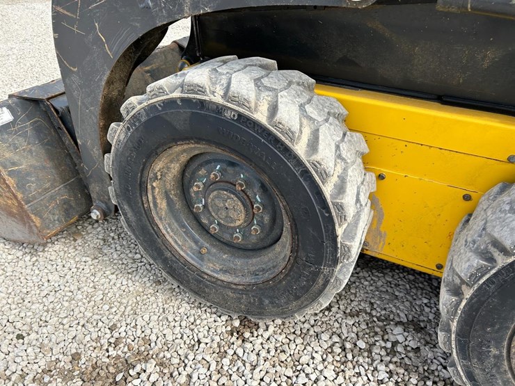 2024-new-holland-l316-image-17